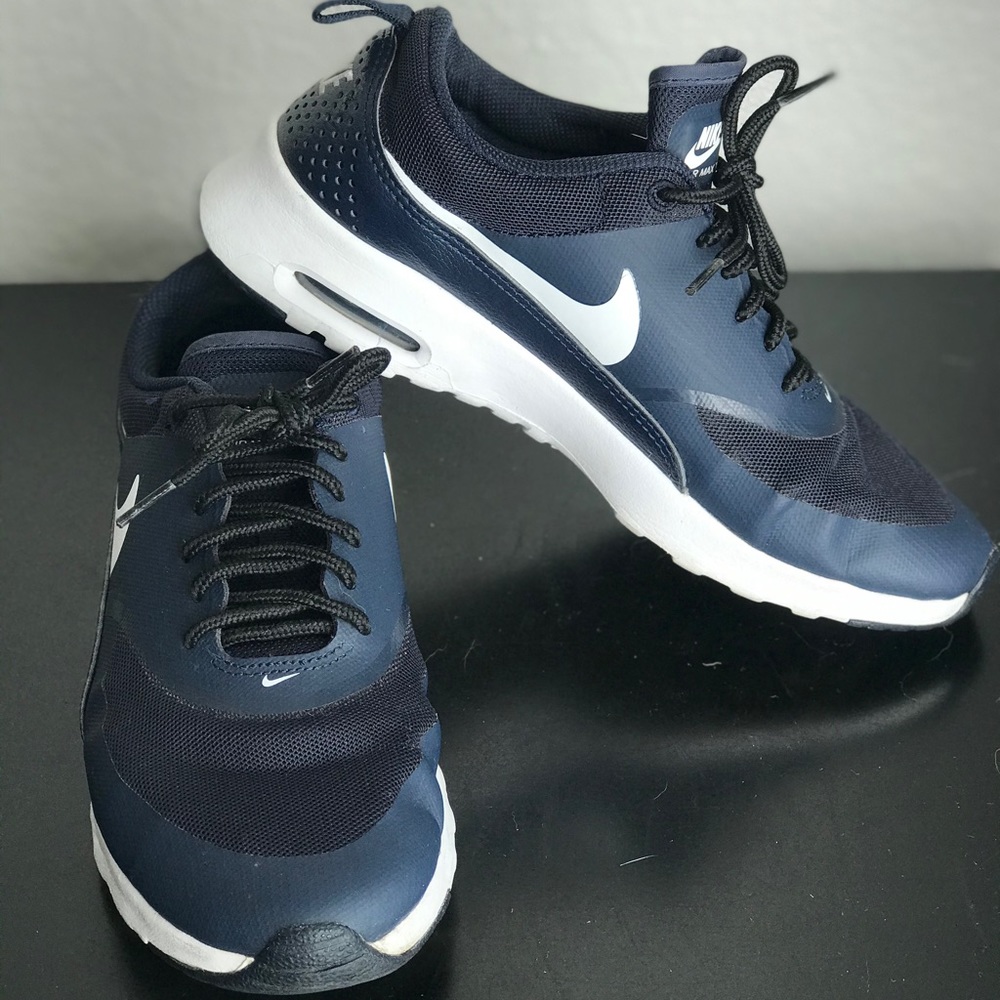 Navy Air Max Thea